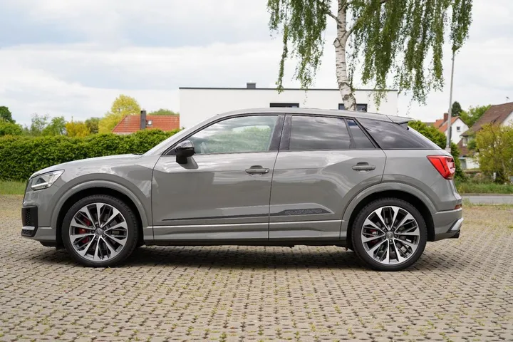 Audi SQ2