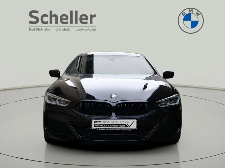 BMW 840