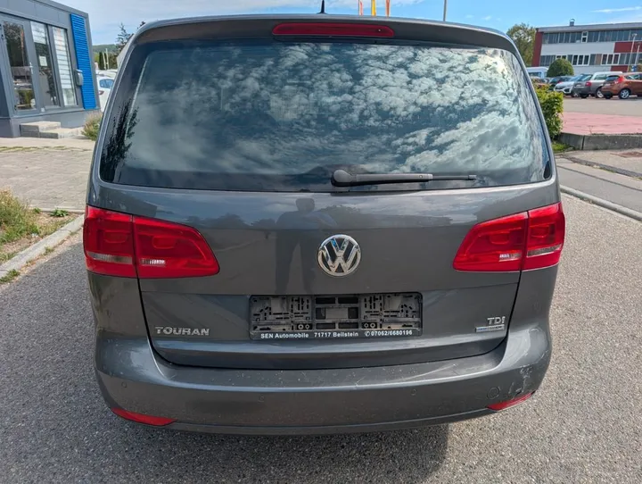 Volkswagen Touran