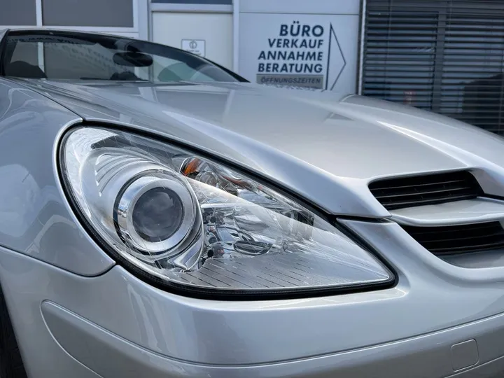 Mercedes-Benz SLK 200