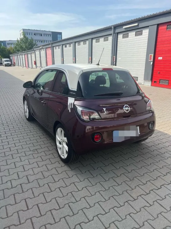Opel Adam