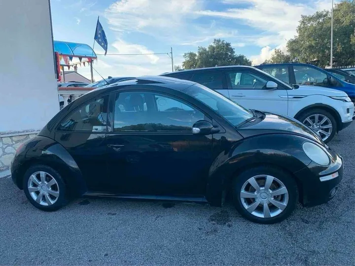 Volkswagen New Beetle