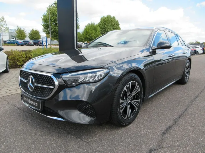 Mercedes-Benz E 220