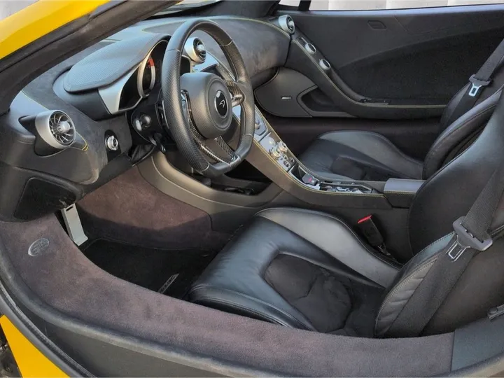 McLaren MP4-12C