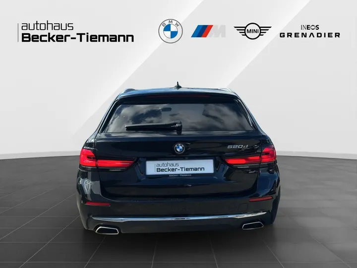 BMW 520