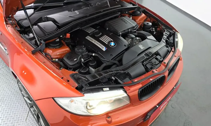 BMW 1M