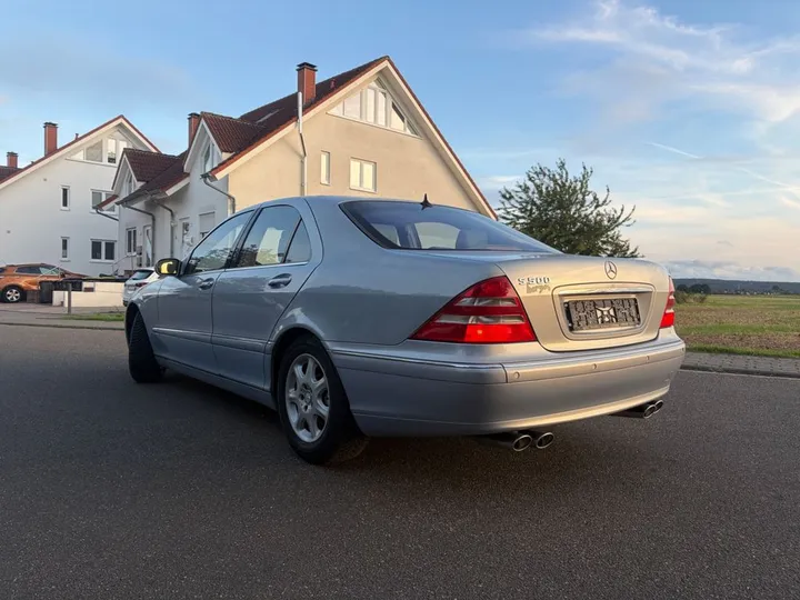 Mercedes-Benz S 500