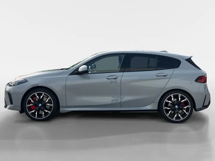 BMW 123