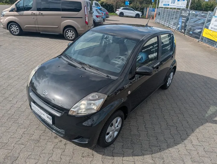Daihatsu Sirion