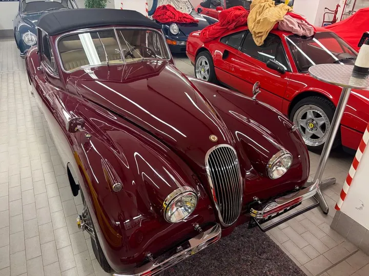 Jaguar XK