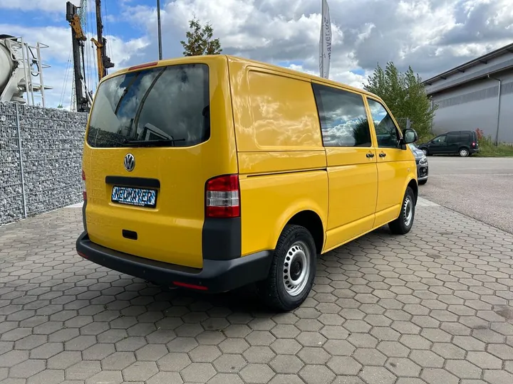 Volkswagen T5 Transporter