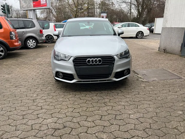 Audi A1