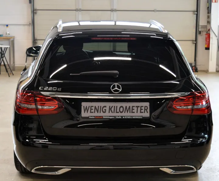 Mercedes-Benz C 220