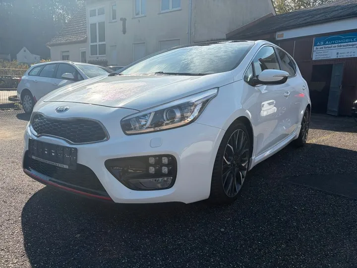 Kia cee'd / Ceed