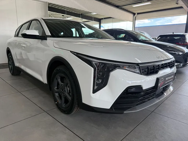 Kia K4