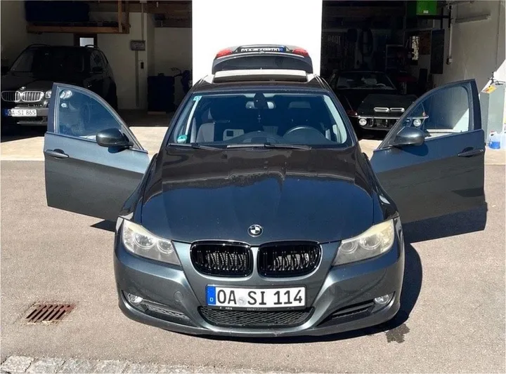 BMW 325