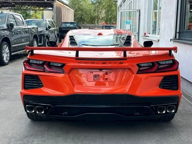 Corvette C8