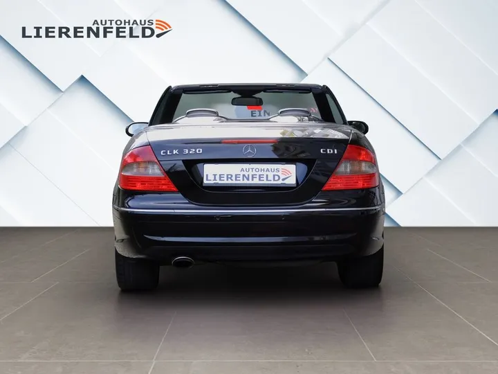 Mercedes-Benz CLK 320