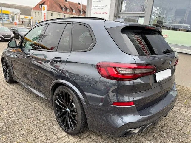 BMW X5 M50