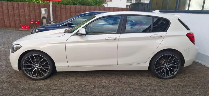 BMW 114