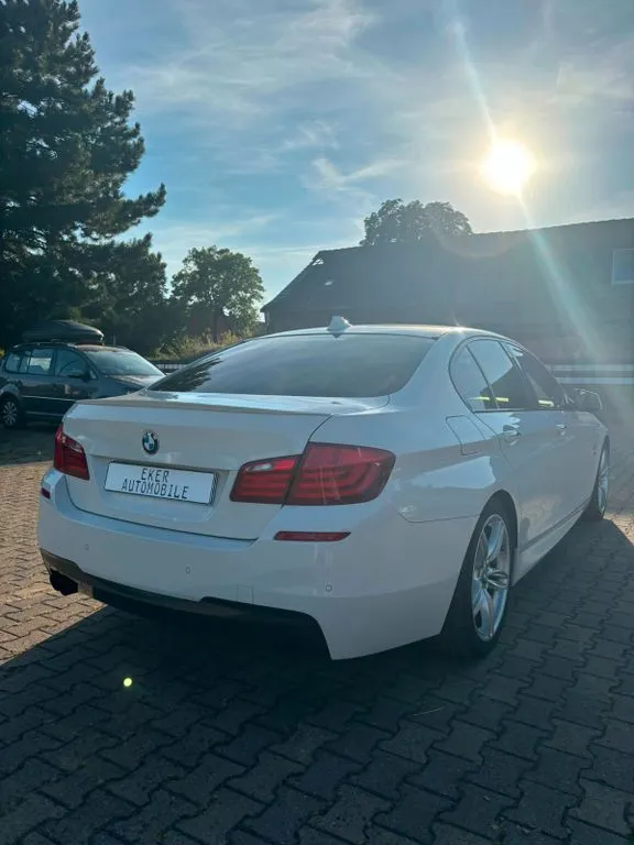 BMW 525