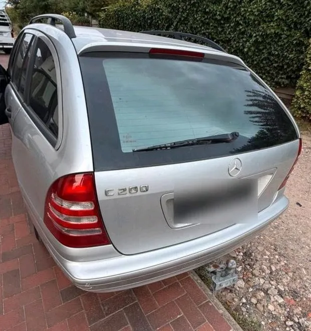 Mercedes-Benz C 200