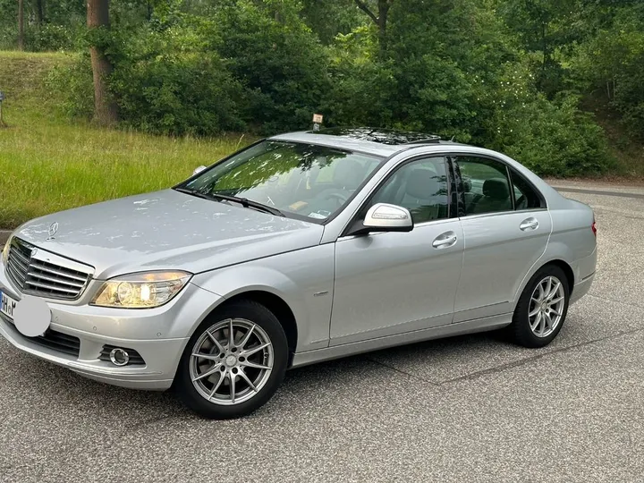 Mercedes-Benz C 200
