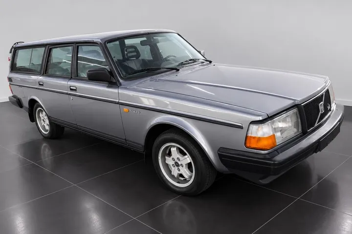 Volvo 240