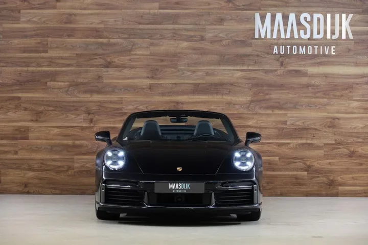Porsche 992