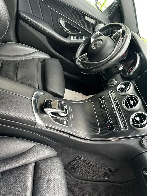 Mercedes-Benz C 250