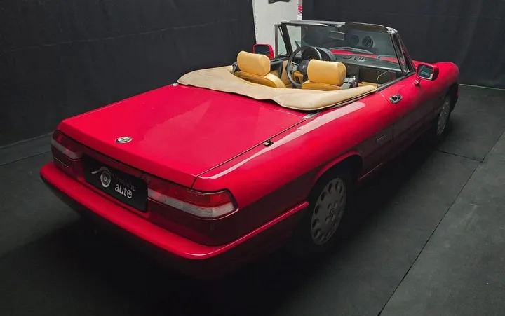 Alfa Romeo Spider