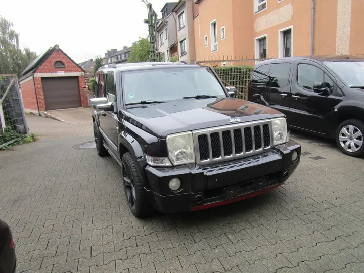 Jeep Commander