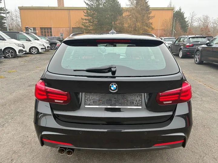 BMW 335