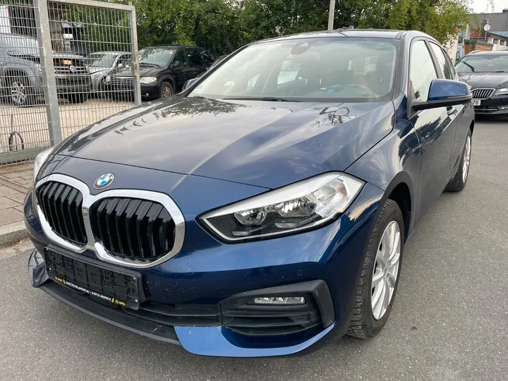 BMW 118