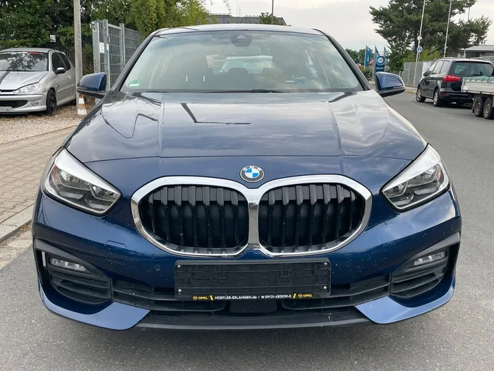 BMW 118