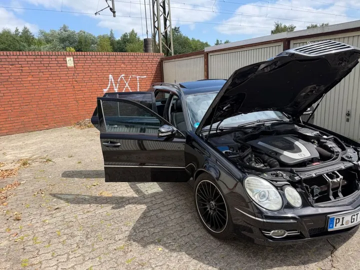 Mercedes-Benz 280
