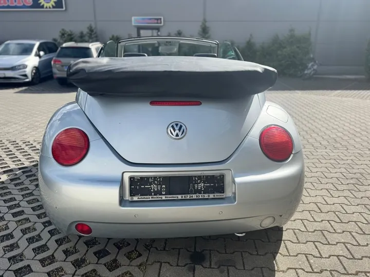 Volkswagen New Beetle