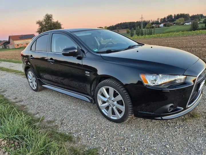 Mitsubishi Lancer