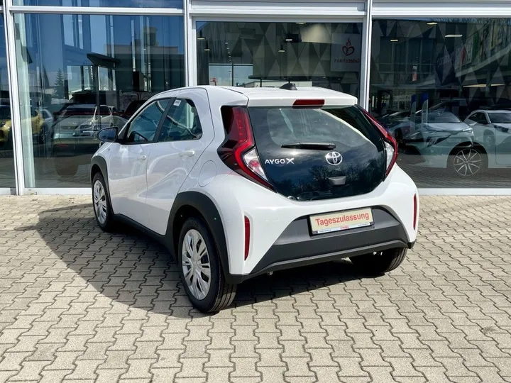 Toyota Aygo (X)