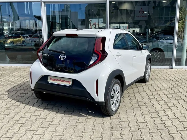 Toyota Aygo (X)