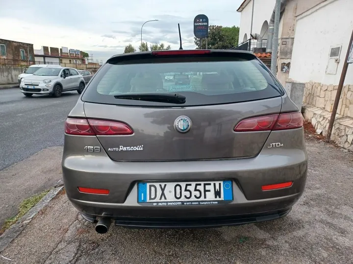 Alfa Romeo 159