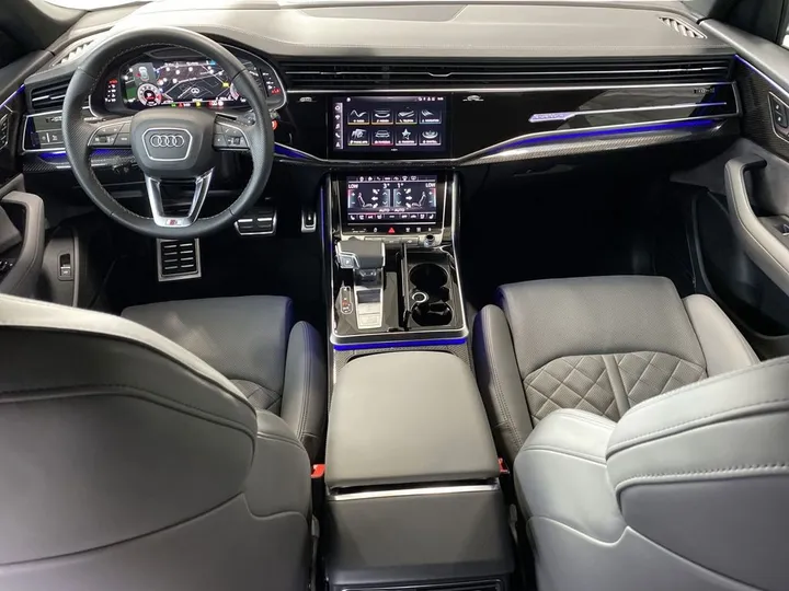 Audi SQ8