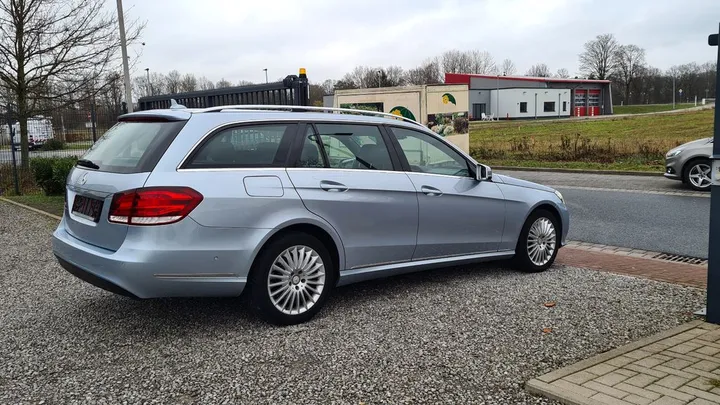Mercedes-Benz E 250
