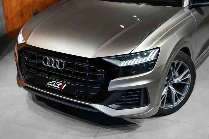 Audi Q8