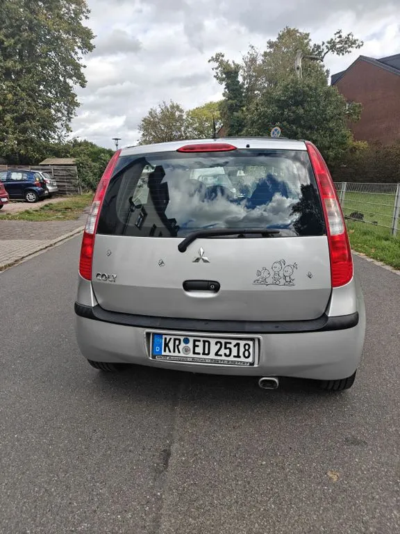 Mitsubishi Colt