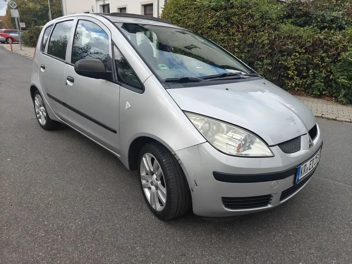 Mitsubishi Colt