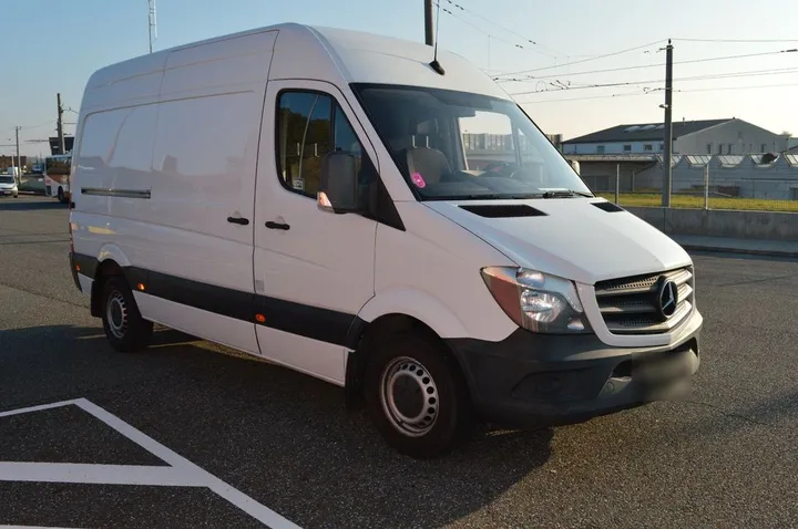 Mercedes-Benz Sprinter