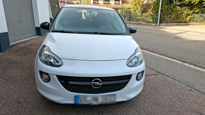 Opel Adam