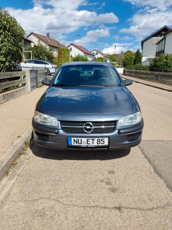 Opel Omega