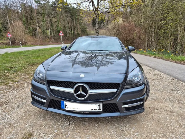Mercedes-Benz SLK 250